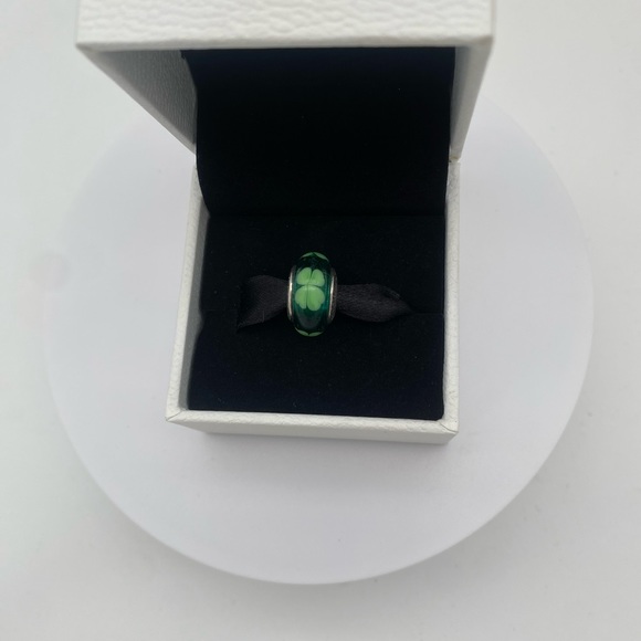 Authentic Pandora Green Clover Murano charm - Picture 4 of 7